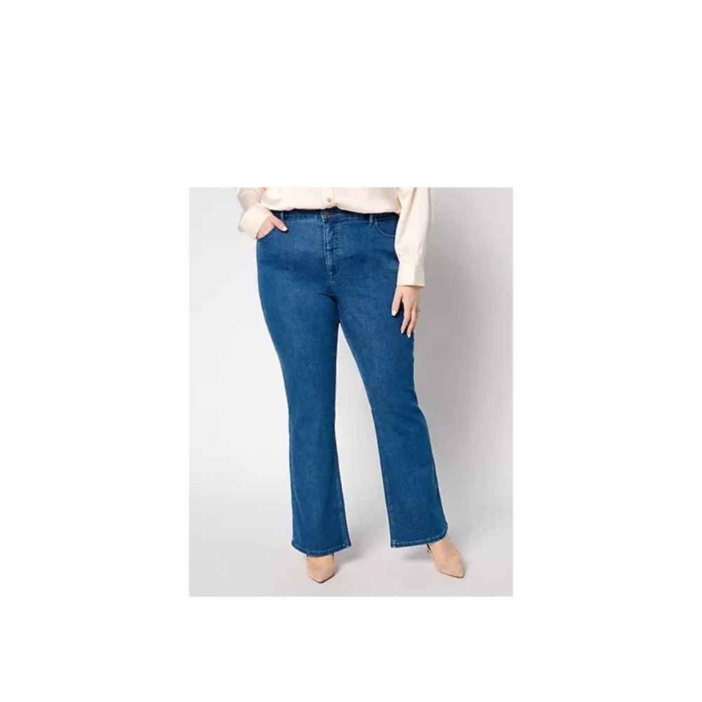 BEAUTIFUL by Lawrence Zarian Baby Bootcut Jeans Indigo Medium Wash Plus 22